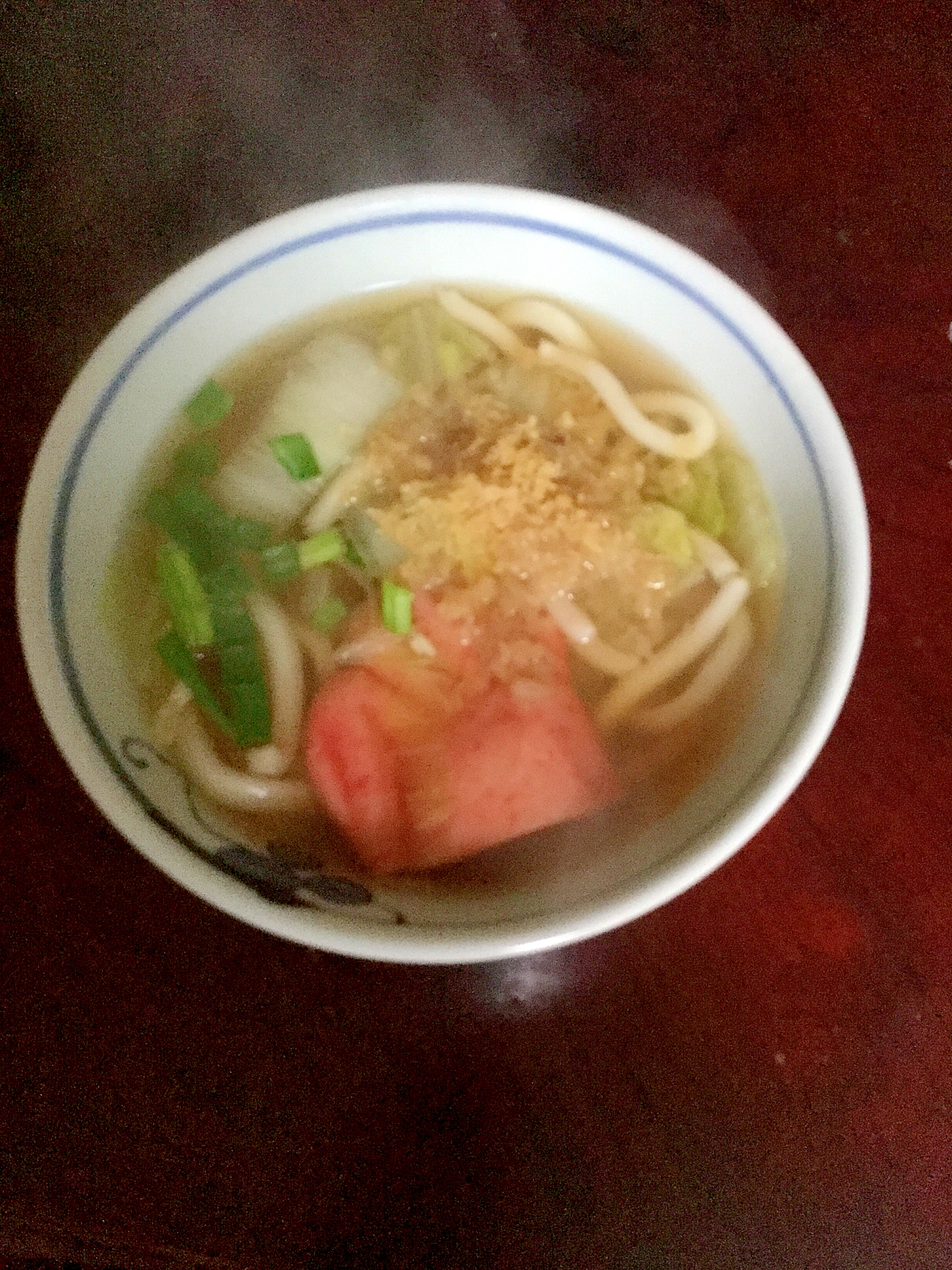 カニ入り蒲鉾と白菜のタヌキうどん@白だし。